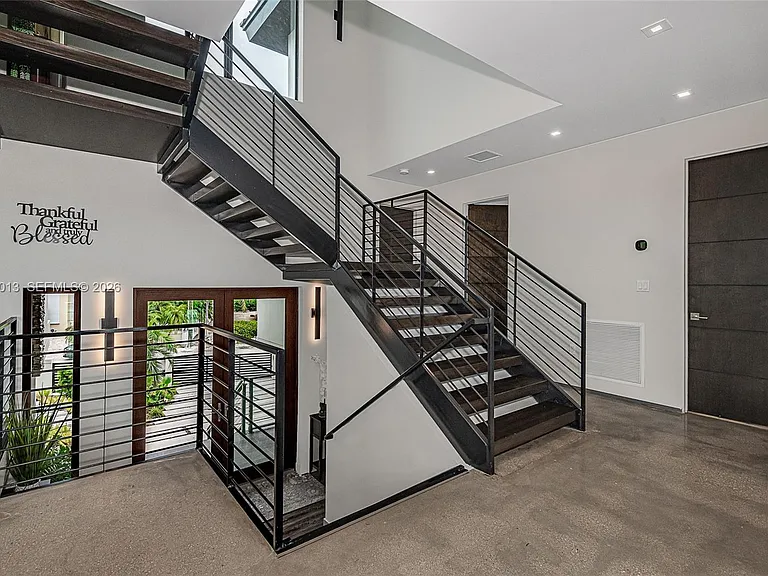 68 Mutiny Pl — Photo 32