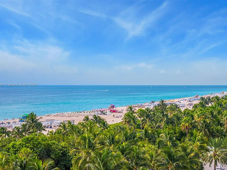 2201 Collins Ave #814 — Photo 31