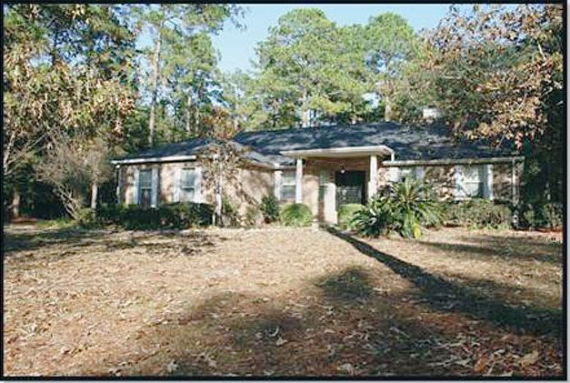 1st image of 8046 Archer Cir