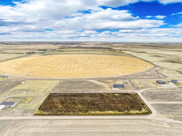 W 1st Ln SE, Fairfield, MT 59436
