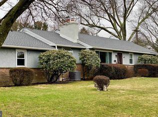 210 Bristol Rd, Chalfont, PA 18914