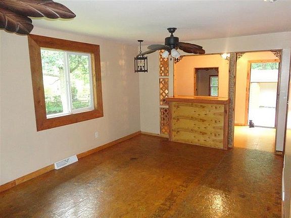 3rd image of 7000 W 127th Pl