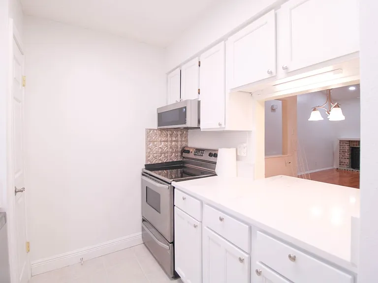 13018 Heimer Rd #210 — Photo 29