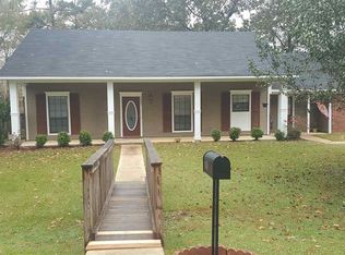 1625 Gregory Dr, Jackson, MS 39272