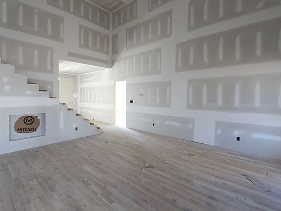 5th image of 315 Montrose Dr #315