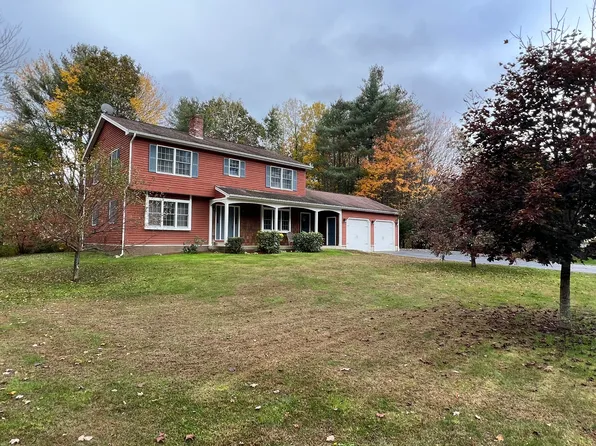 28 Windemere Way, Auburn, ME 04210