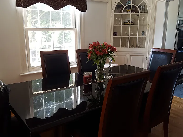 2381 Cranston St — Photo 10