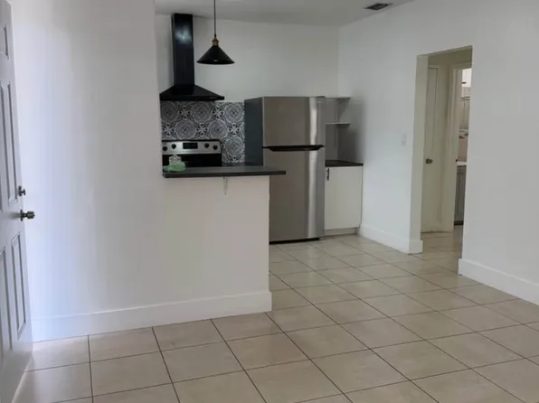 (undisclosed Address), Miami, FL 33137