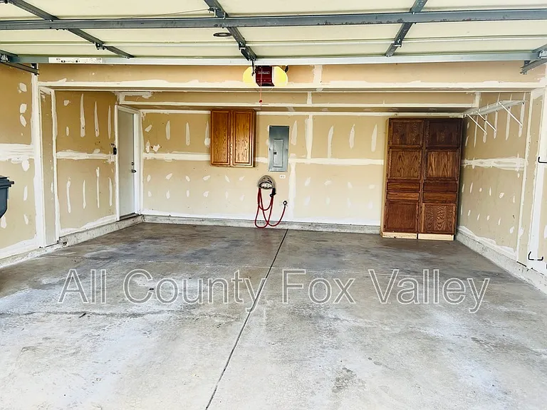 1850 Waverly Way — Photo 20