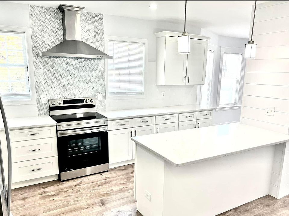 1st image of 24 Windham St #3