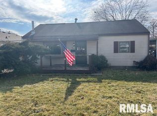 1016 W Iles Ave, Jerome, IL 62704