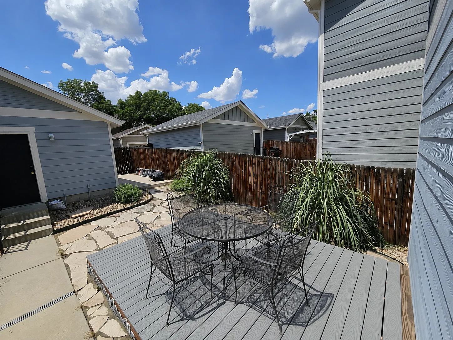 3 bed, 1.5 bath, 1245 sqft, $2,700 — Photo 3