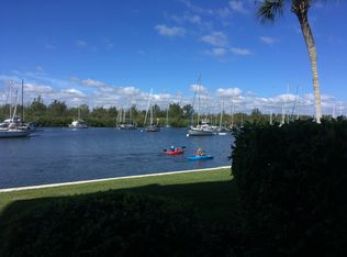 200 Greytwig Rd, Vero Beach, FL 32963