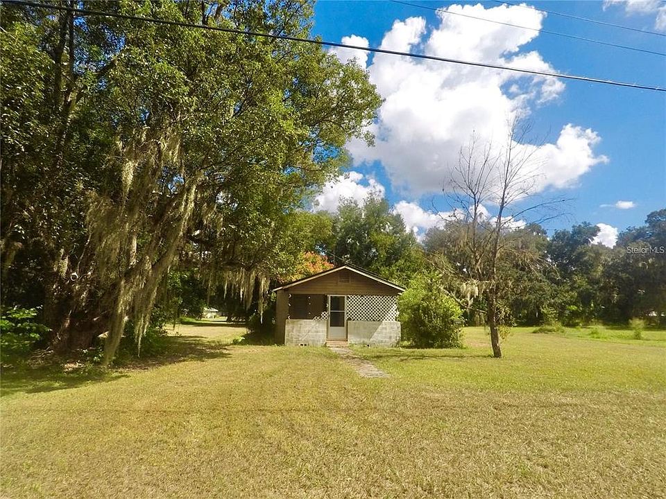 1st image of 804 N Oak Ave