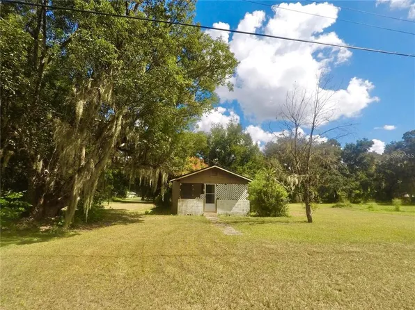 804 N Oak Ave, Fort Meade, FL 33841