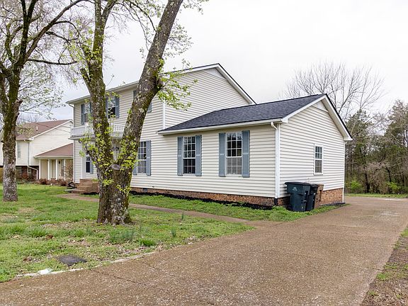 3rd image of 3715 Colonial Heritage Dr