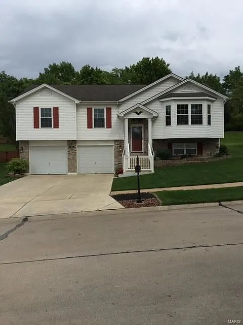 640 Winter Hill Cir photo 1