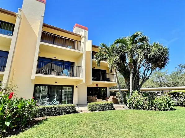 7530 Sunshine Skyway Ln S APT P7, Saint Petersburg, FL 33711