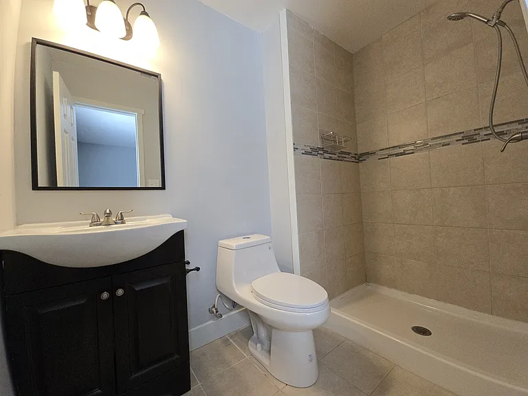 2100 Fort Belvoir Dr — Photo 11