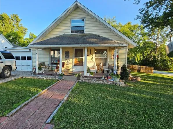 380 Locust St, Union Star, MO 64494