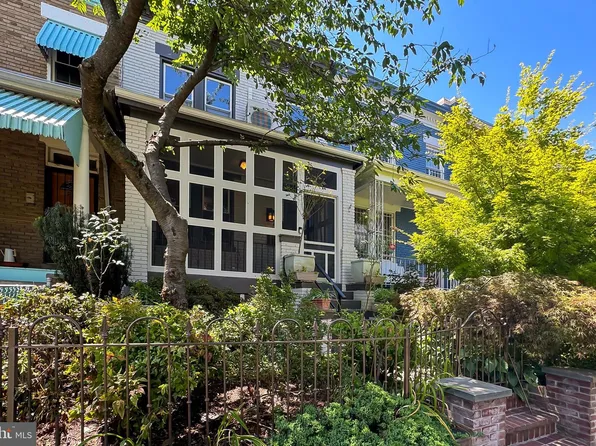 529 14th St SE, Washington, DC 20003