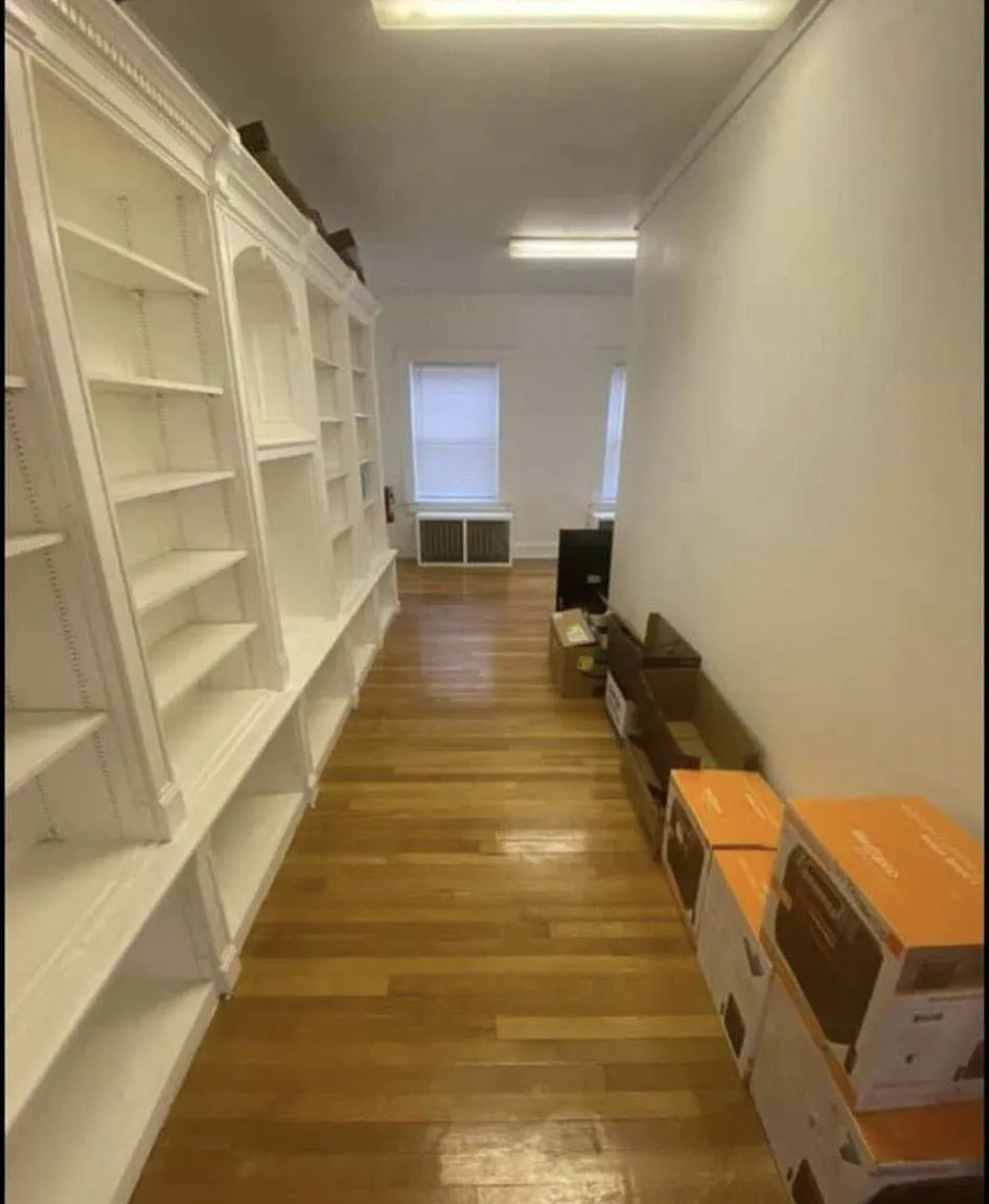 12 bed, 7754 sqft, $15,750 — Photo 2