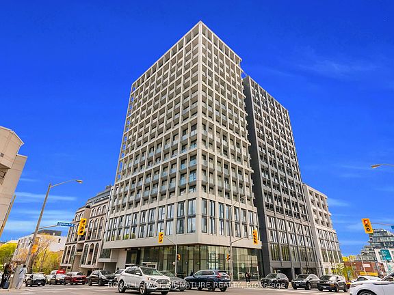 3rd image of 2020 Bathurst St #1121