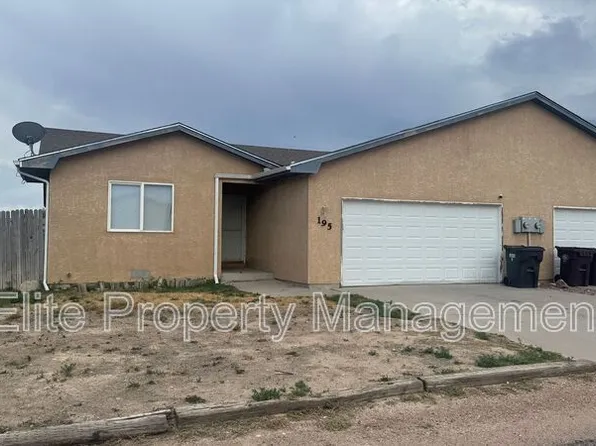 195 S Stardust Ct, Pueblo, CO 81007