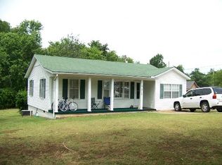712 N Estes Ave, Yellville, AR 72687