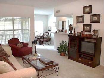 1st image of 900 Waterford Forest Cir