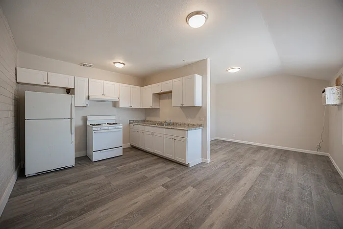 864 E Chandler Blvd #3 — Photo 7