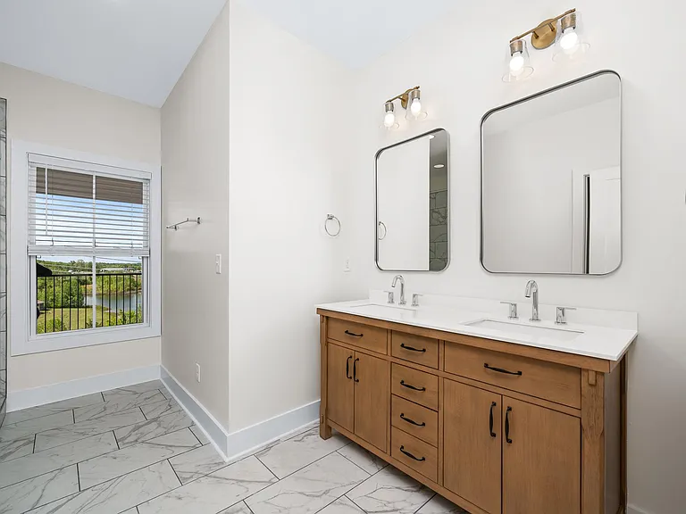 1421 Spring Pointe Ln — Photo 21
