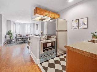 208 Washington Ave APT 1, Chelsea, MA 02150