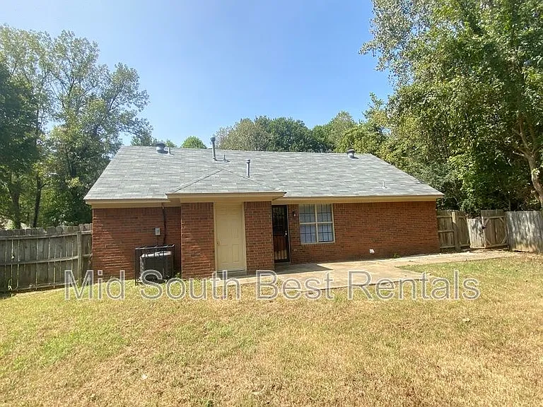 5104 Bowdoin Dr — Photo 1