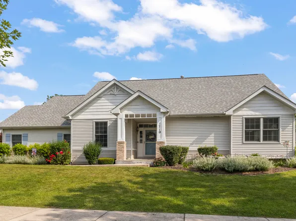 1710 Devonshire Ln, Shorewood, IL 60404
