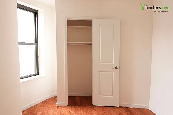 Rented by Clove Realty LLC | media 4