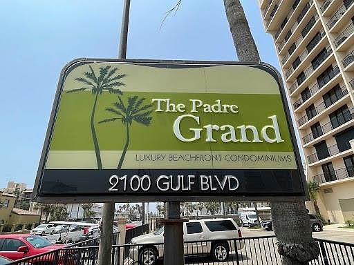 3rd image of 2100 Gulf Blvd #302