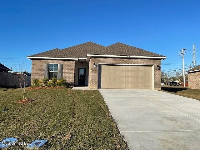 1st image of 18024 Evergreen Dr