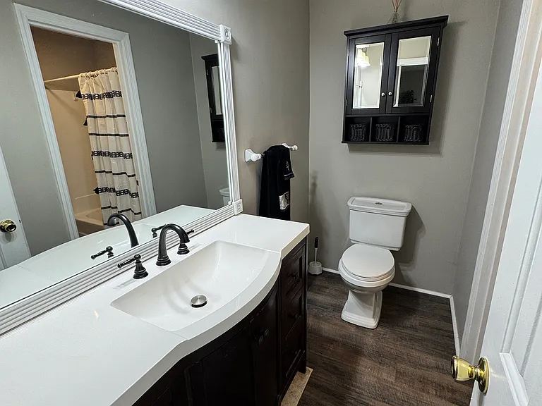 287 Donna Dr #E — Photo 12