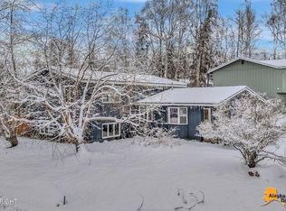 11335 Bridger Pl, Eagle River, AK 99577