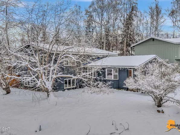 11335 Bridger Pl, Eagle River, AK 99577