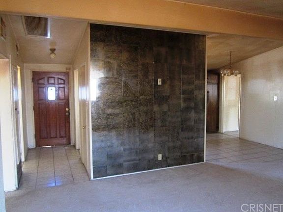 4th image of 38550 Lemsford Ave