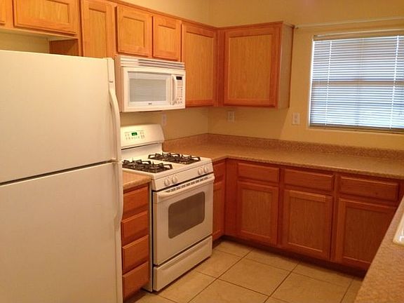 3rd image of 3930 Legend Hills St Unit 204