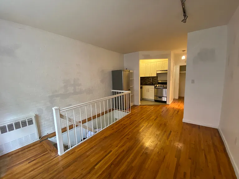 110 W 87th St #A — Photo 5
