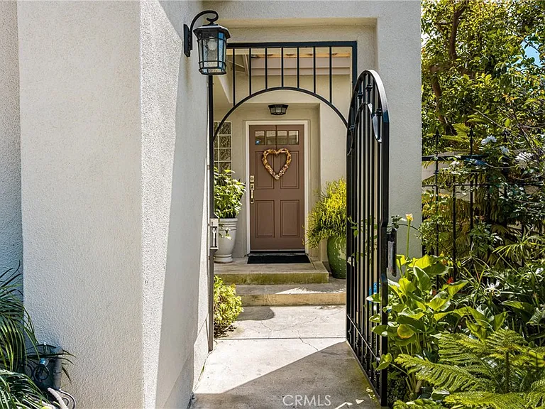 4 Santa Rita — Photo 8