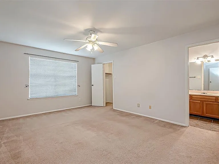 7729 Cambridge St #7729 — Photo 8