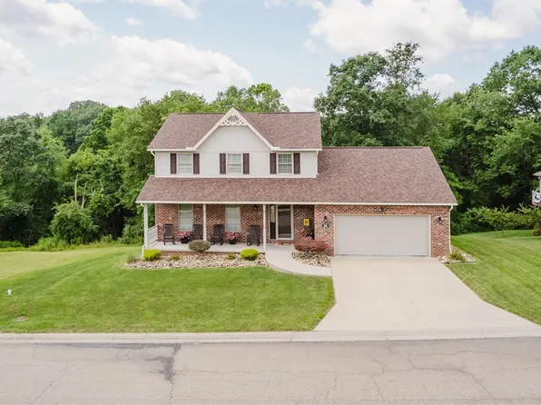 205 Millsop Dr, Weirton, WV 26062