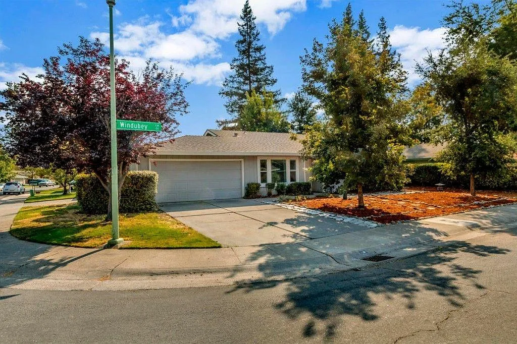 1 Windubey Cir photo 1