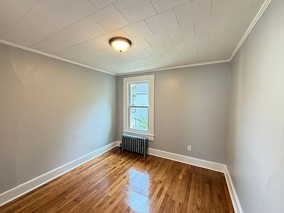 5th image of 21 Marble St Floor 2
