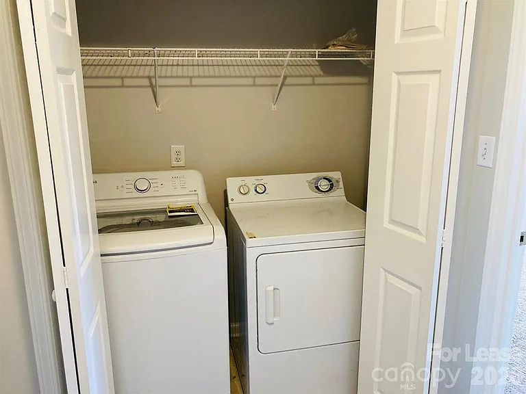 8004 Strandhill Rd — Photo 24